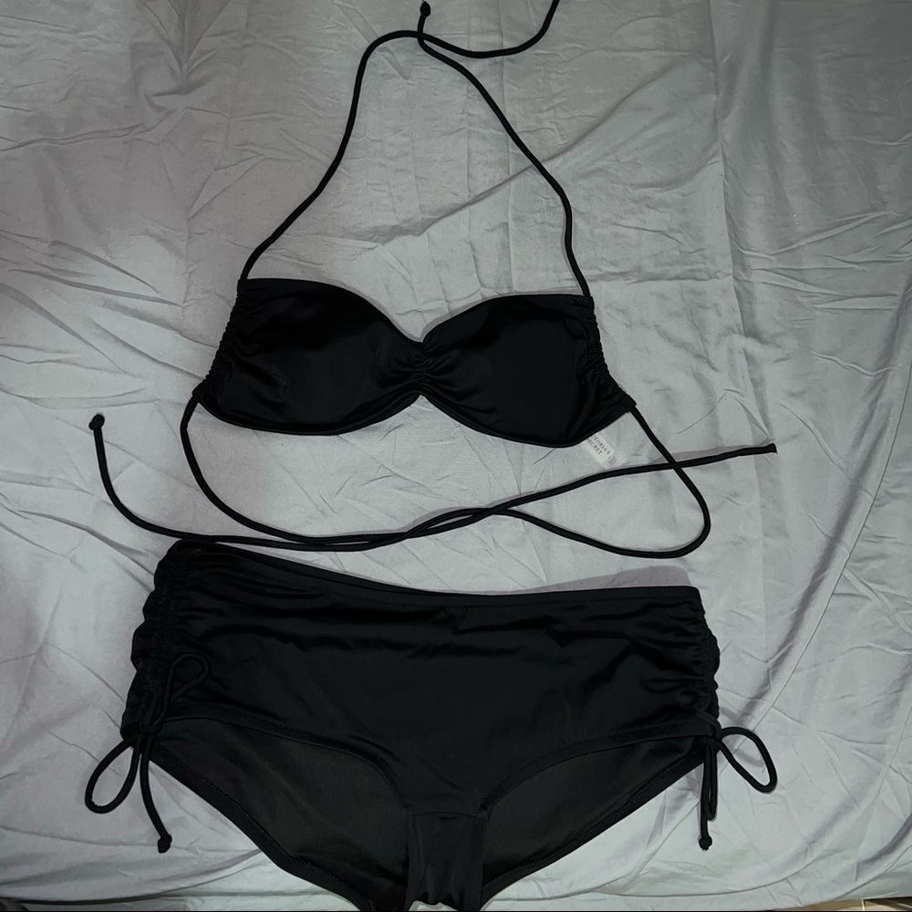 Victoria’s Secret Bikini